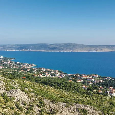 Gorgeous In Apartment Starigrad Paklenica