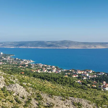 Awesome In With Wifi Apartamento Starigrad Paklenica